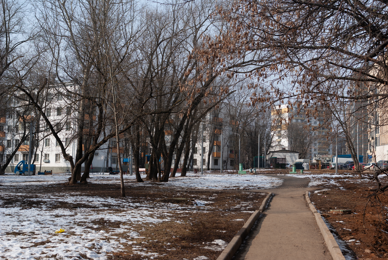 <<МНОГОКВАРТИРНЫЙ ДОМ>>)